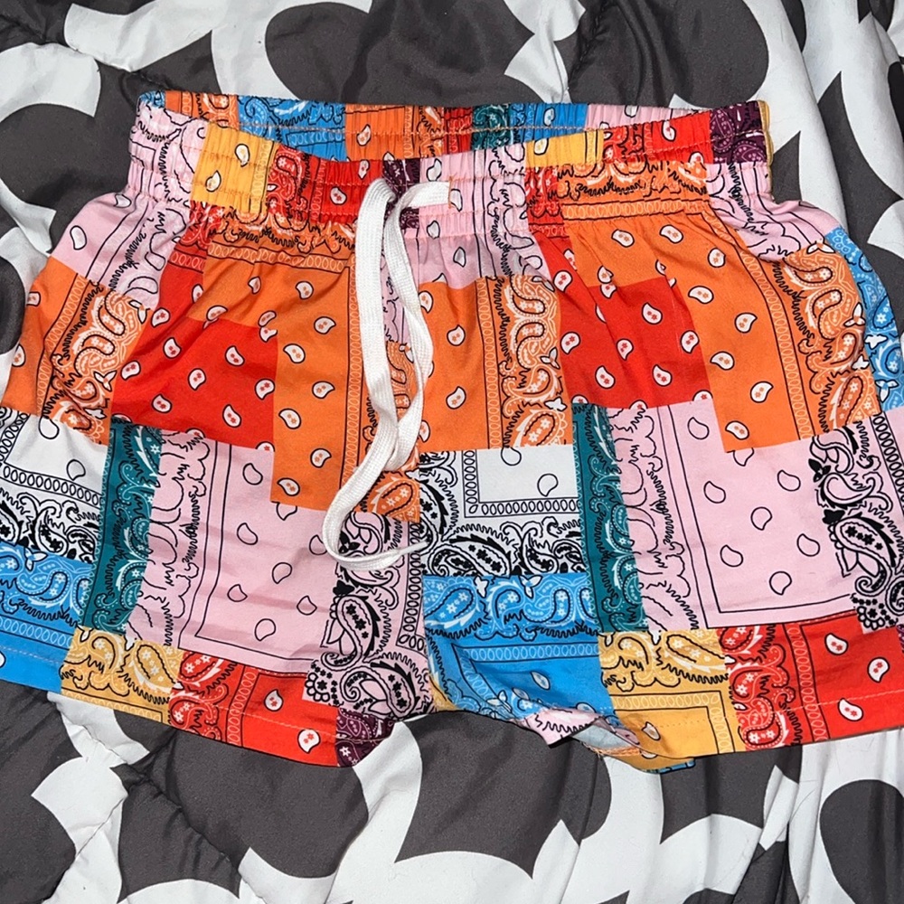 cute short shorts.
